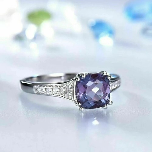 Cushion cut - 3.16,