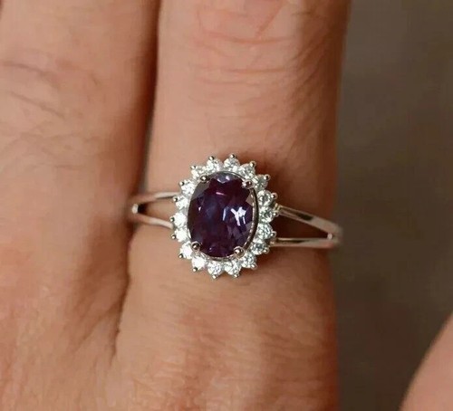 Oval cut alexandrite - 3.62,