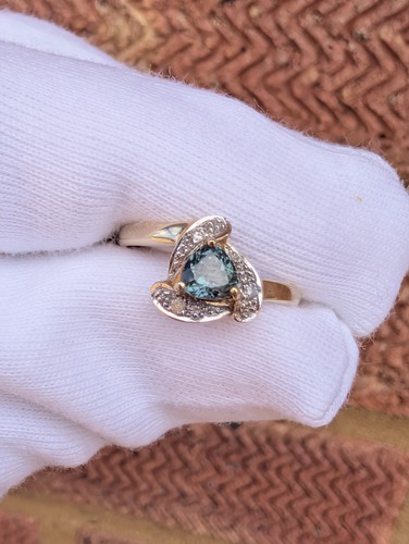 9ct yellow gold alexandrite - 9ct,