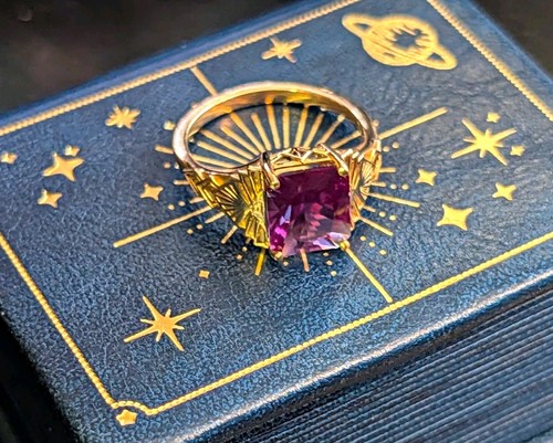 14k yellow gold lab - yellow,