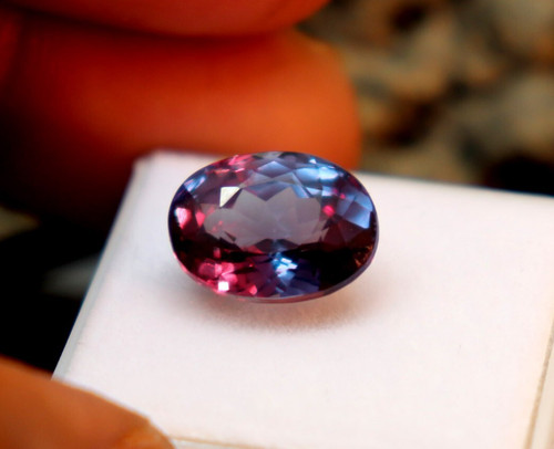 Natural alexandrite 6ct oval - alexandrite,