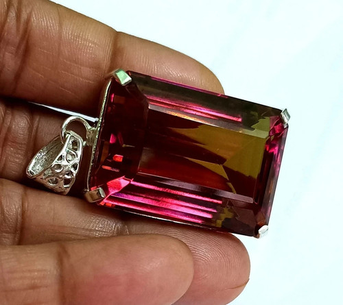 Natural alexandrite color - natural,